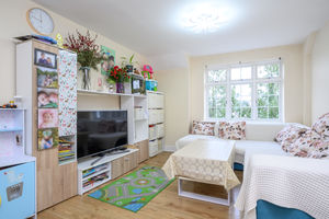 Photo 8- click for photo gallery